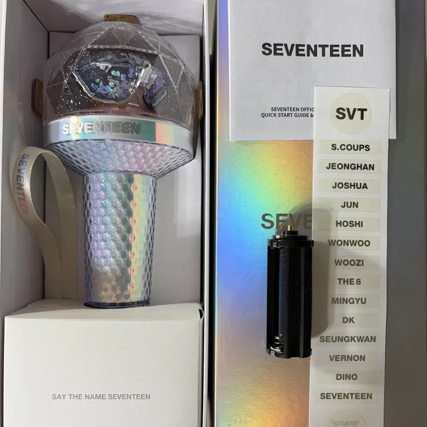 [BUNJANG] SEVENTEEN Official Lightstick 'New Carat Bong' Version 2 / 세븐틴 응원봉 뉴럿봉 캐럿봉 버전2 ver.2