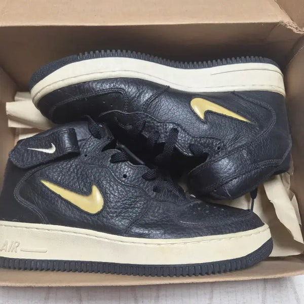 [BUNJANG] Nike Air Force 1 Mid '07 "Old Force" / 나이키 에어포스 1 미드 (올드포스)