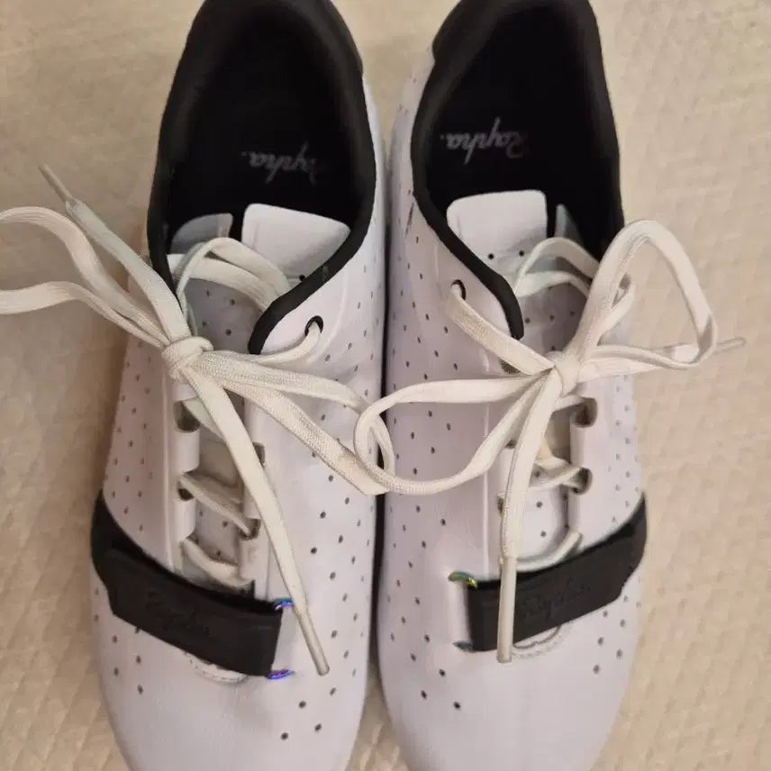 [BUNJANG] Rapha Classic Cycling Shoes - Size 39 (245mm) - White / 라파 클래식 클릿슈즈
