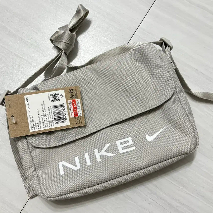 [BUNJANG] Nike Futura Crossbody Bag 1L / 나이키 퓨추라 크로스바디백 1L