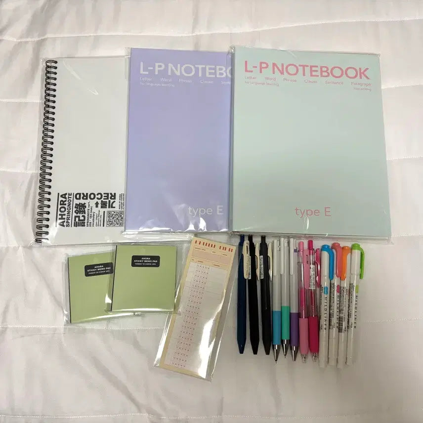[BUNJANG] Bundle Stationery Set: Aora, Plot Motion, Juice Up, Sarasa, Mildliner / 문구류 일괄(아오라문구,플롯모션,쥬스업,사라사,마일드라이너)