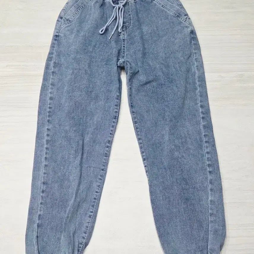 [BUNJANG] Comfortable Denim Jogger Pants / 편안한 데님 조거 팬츠