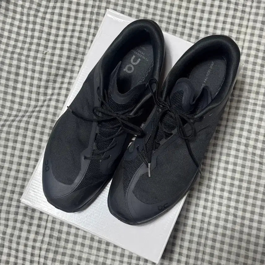 [BUNJANG] Onrunning Cloudventure Black 280 / 온러닝 파프 클라우드벤처 블랙 280