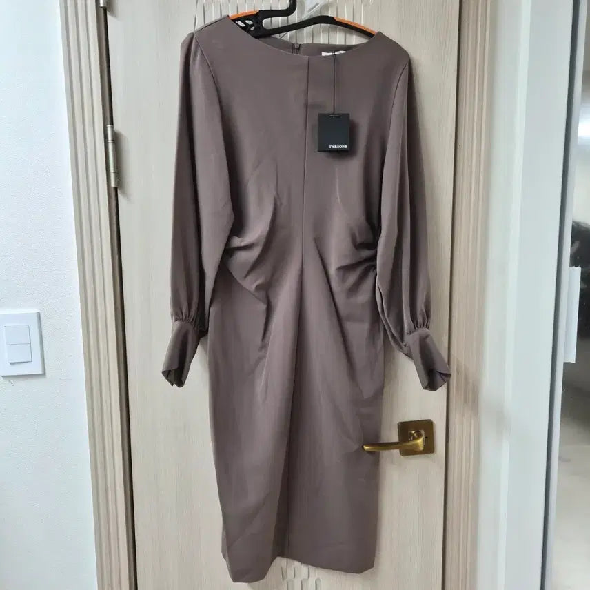 [BUNJANG] Parsons Women's Brown Shirring Long Dress / 파슨스 원피스 여성용 브라운 셔링 롱 원피스