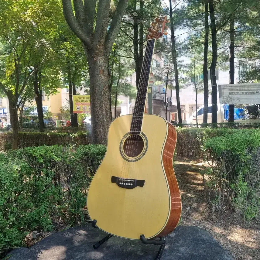 [BUNJANG] Crafter KD-10 Forte Solid Top Acoustic Guitar / 한국산 크래프터 탑솔리드 기타 KD-10 Forte 통기타