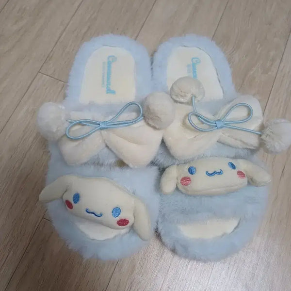 [BUNJANG] Cinnamoroll Plush Slippers / 시나모롤 털 슬리퍼