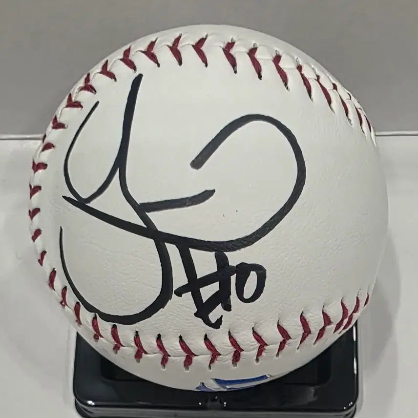 [BUNJANG] Diaz Signed Samsung Logo Ball / 디아즈 삼성 로고볼 싸인볼