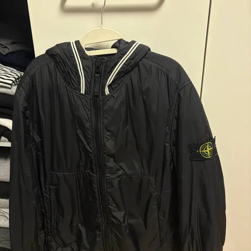 [BUNJANG] Stone Island Crinkle Labs Primaloft Black Jacket L / 스톤아일랜드 크링클랩스 프리마로프트 블랙 자켓 L
