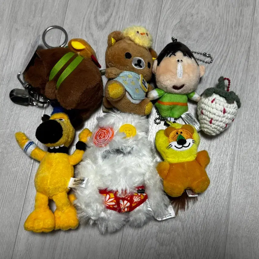 [BUNJANG] Bundle Set: Assorted Plush Keychains (Fuggler, Rilakkuma, etc.) / 각종 인형키링 일괄 (퍼글러, 리락쿠마 등)