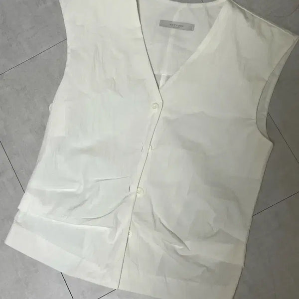 [BUNJANG] White Sleeveless Blouse / 화이트 민소매 블라우스