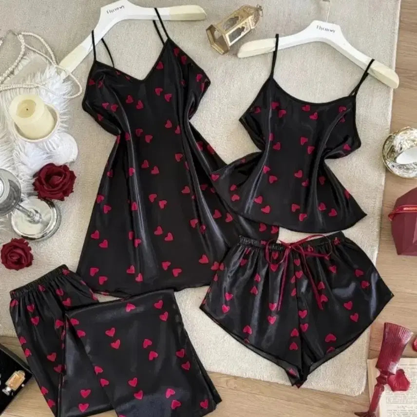 [BUNJANG] Heart Pattern Pajama Set / 하트 패턴 잠옷 세트
