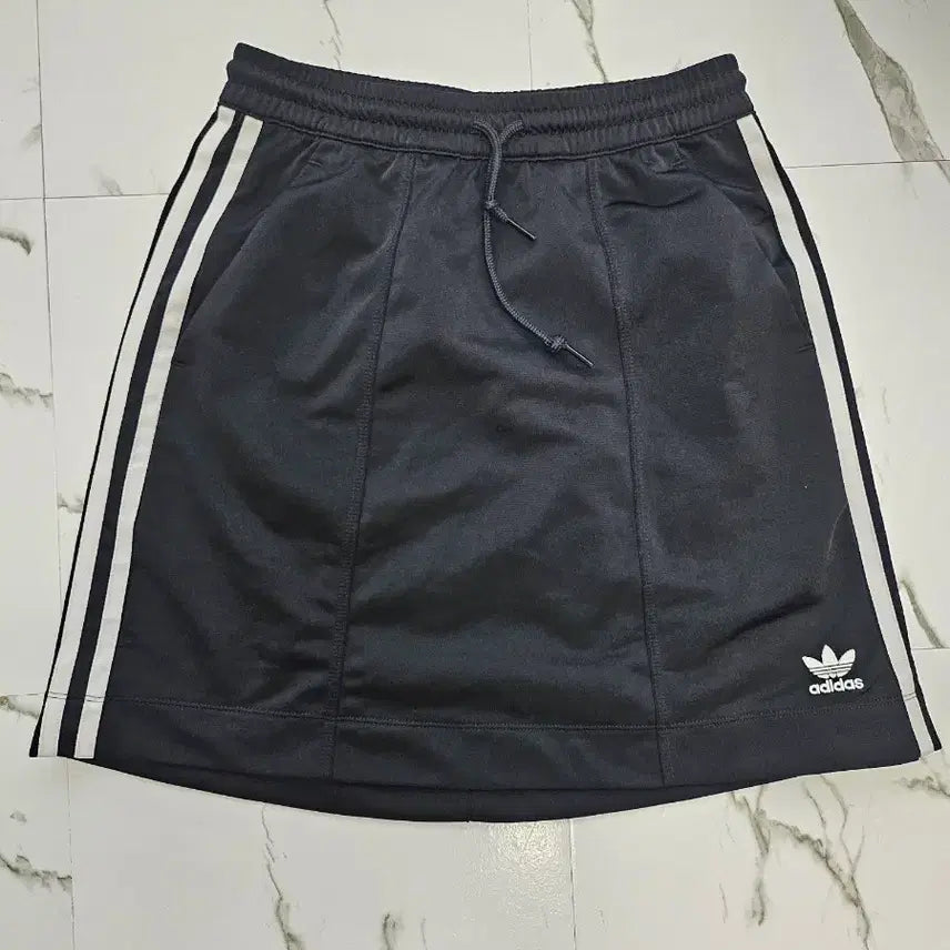 [BUNJANG] Adidas 3-Stripes Skirt Black / 아디다스 삼선 스커트 블랙
