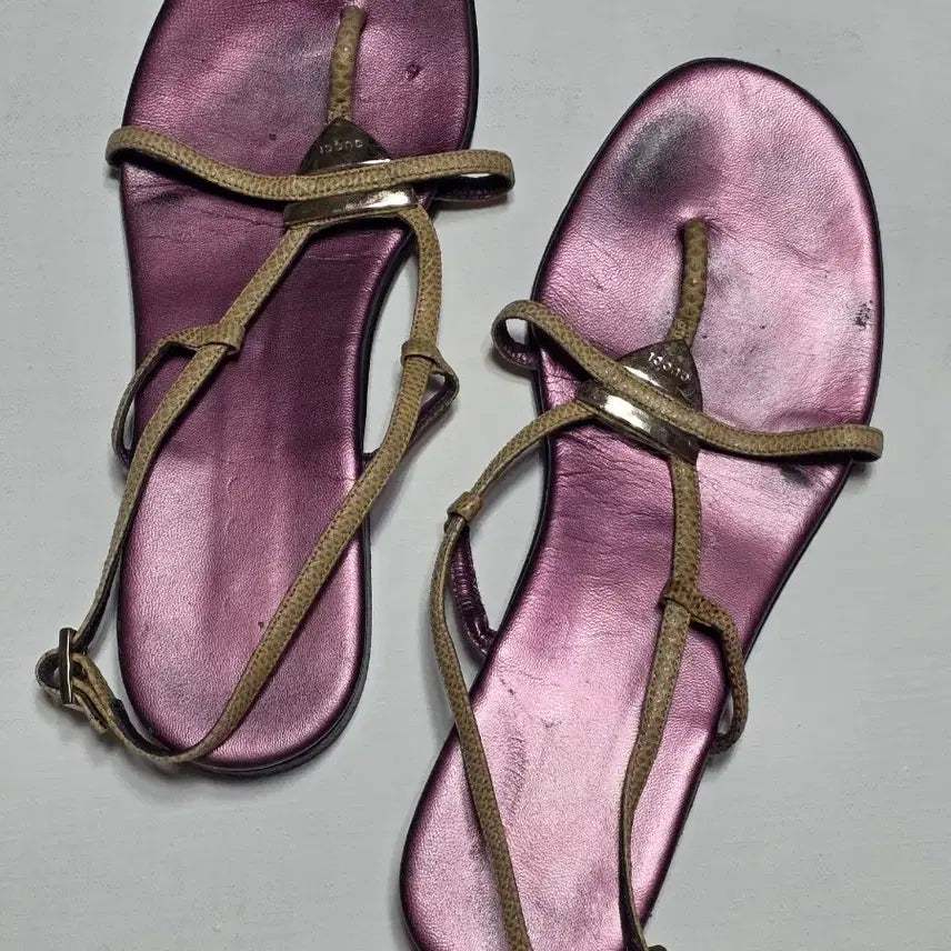 [BUNJANG] Gucci Purple Strap Sandals (Size 36) / 정품 구찌 샌들 36 (퍼플)