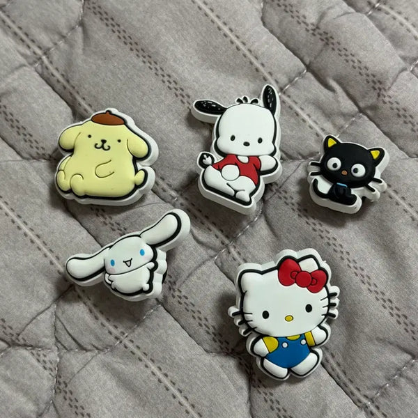 [BUNJANG] Sanrio Characters Jibbitz 5-Piece Set / 산리오 캐릭터 지비츠 5종 세트 (정품)