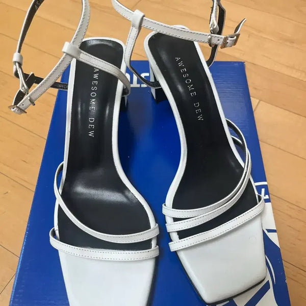 [BUNJANG] Awesome Dew Strap Sandals White 245 / 어썸듀 스트랩 샌들 화이트 245