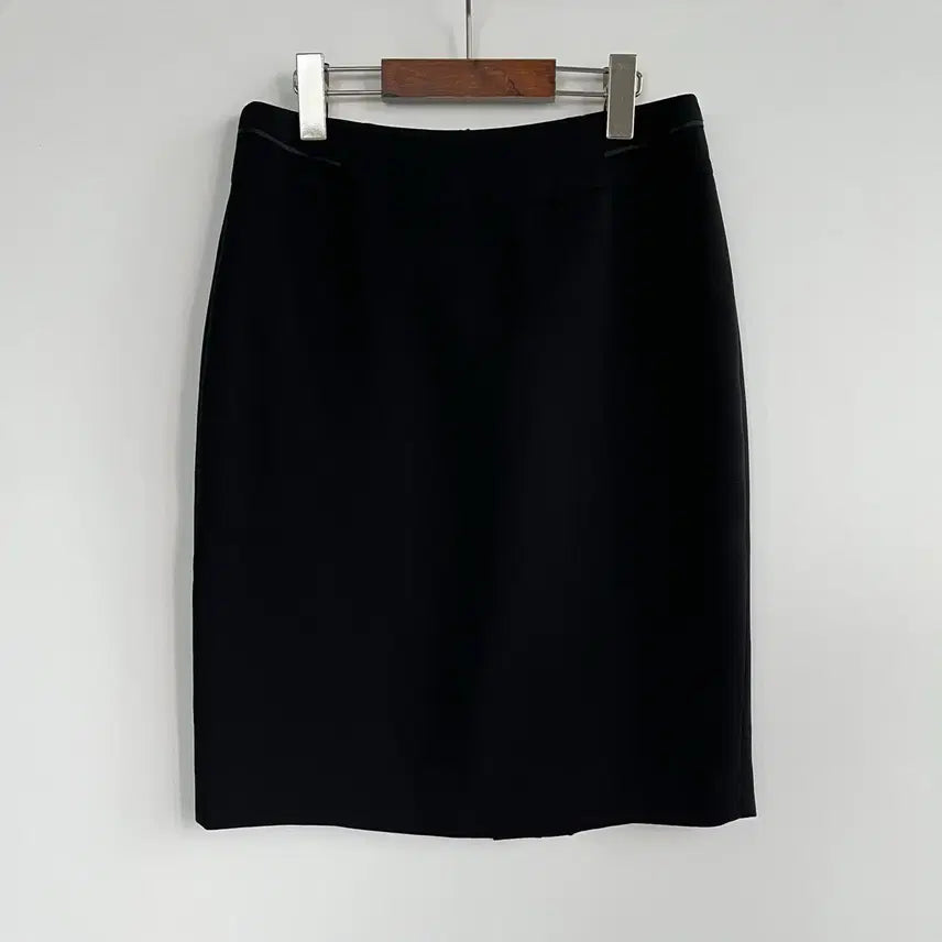[BUNJANG] ANA CAPRI Black Suit Midi Skirt / ANA CAPRI 블랙 정장 미디 스커트 64-92(M)