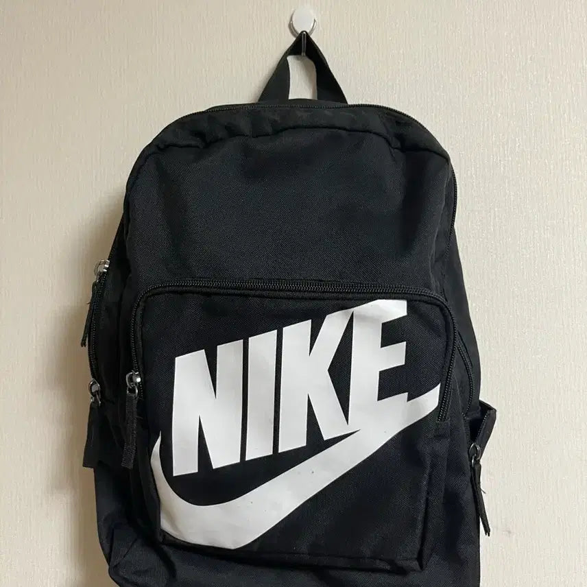 [BUNJANG] Nike Big Logo Classic Youth Backpack Black / 나이키 빅로고 클래식 유스 백팩 블랙