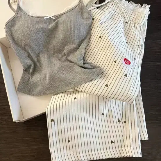 [BUNJANG] Lovely Heart Stripe Pajama Set / 러블리 하트 스트라이프 파자마 세트
