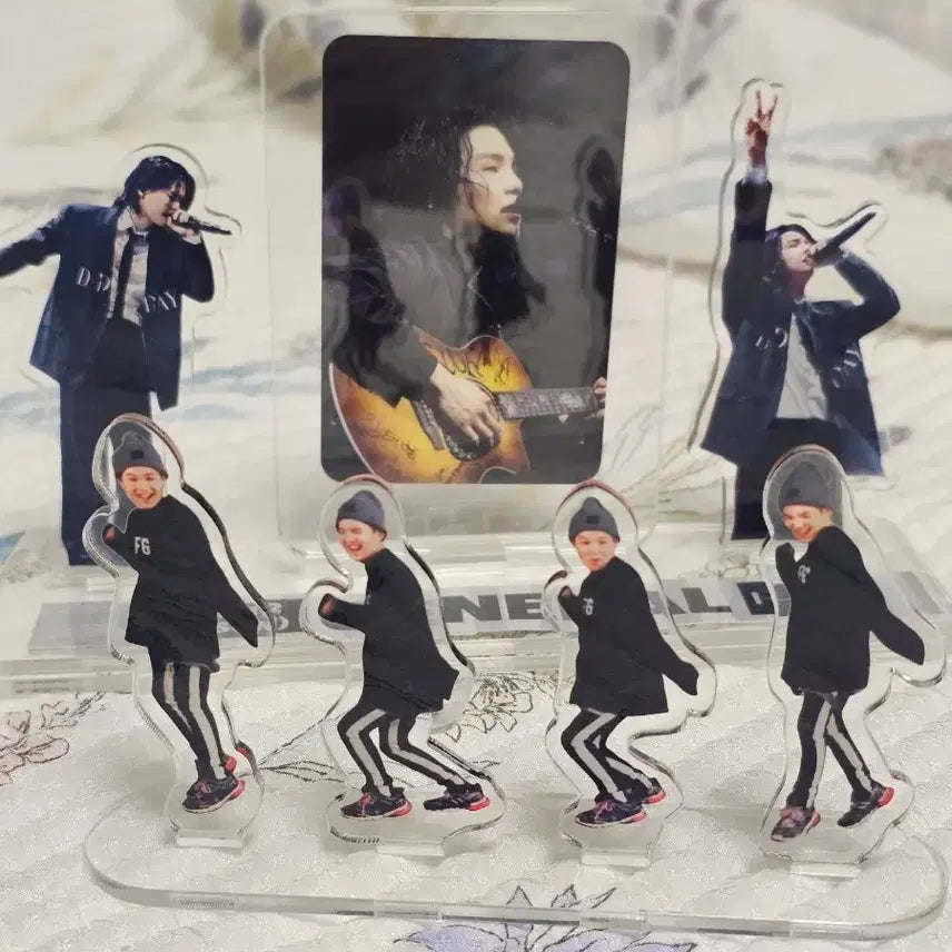 [BUNJANG] BTS Suga Acrylic Stand Set / 방탄소년단 BTS 슈가 아스 2개 세트 (티켓 홀더 아스)