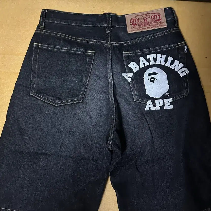 [BUNJANG] BAPE Denim Bermuda Shorts / 배이프 데님 버뮤다 팬츠