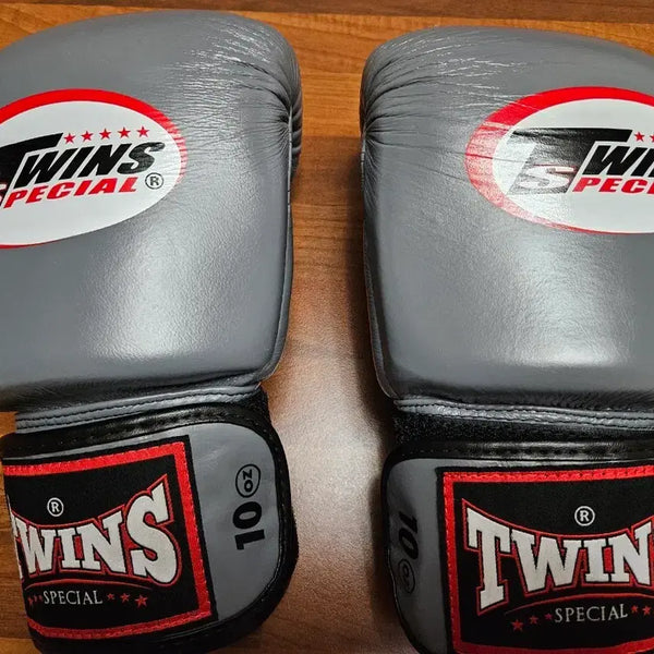 [BUNJANG] Twins Special Natural Leather Boxing Gloves 10oz - Grey / 트윈스 천연가죽 복싱 글러브 10온스 그레이