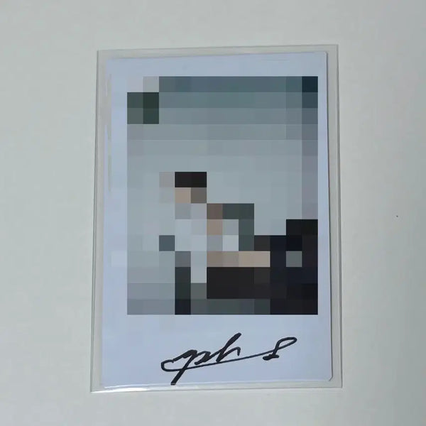 [BUNJANG] OMEGA X Yechan In-Person Fan Sign Autographed Polaroid / 오메가엑스 예찬 대면 당첨 싸인 폴라