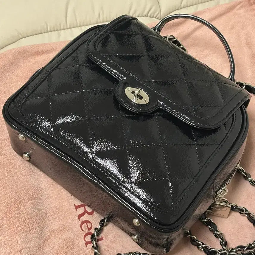 [BUNJANG] Cardinal Red Two Art Bag Black Silver / 카디널레드 투아트백 블랙 실버