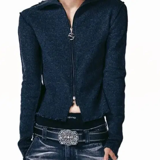 [BUNJANG] LECITO Destroyed Ribbed Neck Zip Up / LECYTO DESTROYED RIBBED NECK ZIP UP