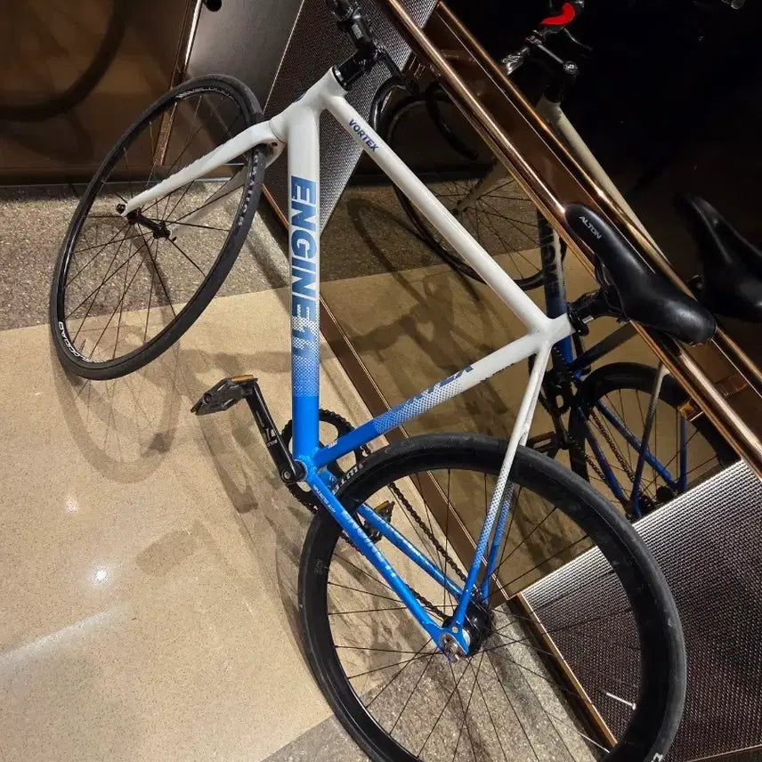 [BUNJANG] Engine11 Vortex Carbon Dropbar Bicycle / 엔진11 볼텍스 판매합니다