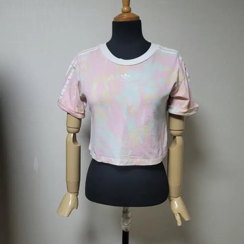 [BUNJANG] Adidas Cropped T-Shirt XS / 아디다스크롭티 xs