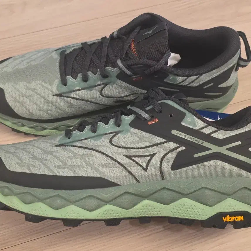 [BUNJANG] Mizuno Wave Mujin 10 Vibram Sole Running Shoes 285 / 미즈노 웨이브 무진 10 비브람창 285