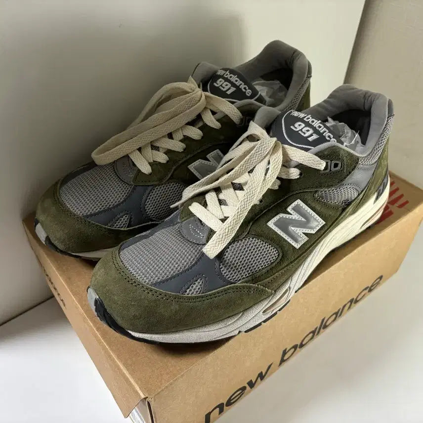 [BUNJANG] New Balance 991 Green Grey Shoes (280mm) / [뉴발란스] 991 그린그레이 280size