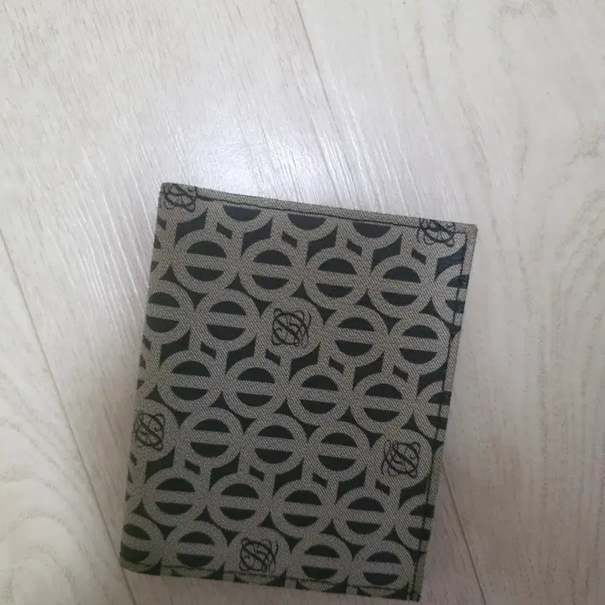 [BUNJANG] Louis Quatorze Bifold Wallet / 루이가또즈 반지갑