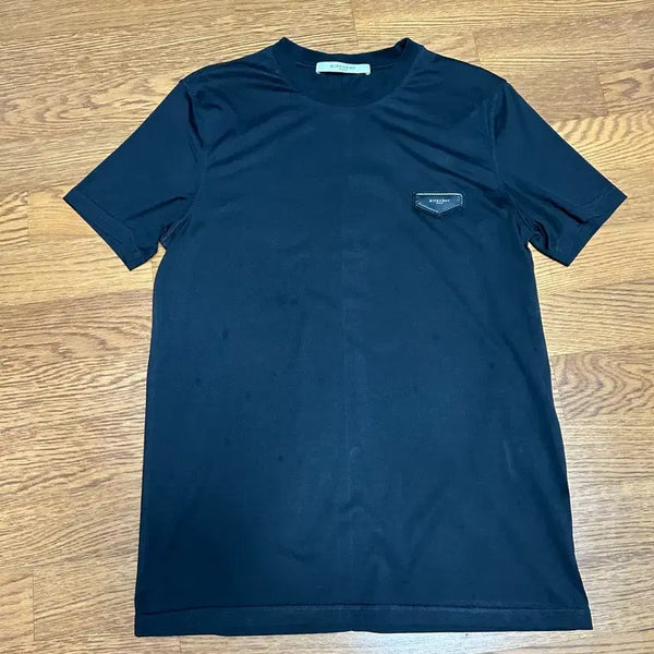 [BUNJANG] Givenchy Antigona Leather Patch Short Sleeve T-Shirt / 17ss 지방시 안티고나 레더패치 반팔티셔츠 파워정품