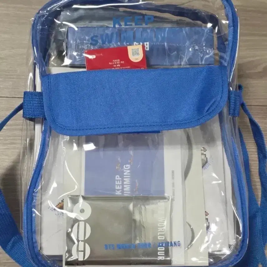[BUNJANG] BTS Busan Concert Fan Gift Full Set with Crossbody Bag / [풀세트] BTS 방탄소년단 가방