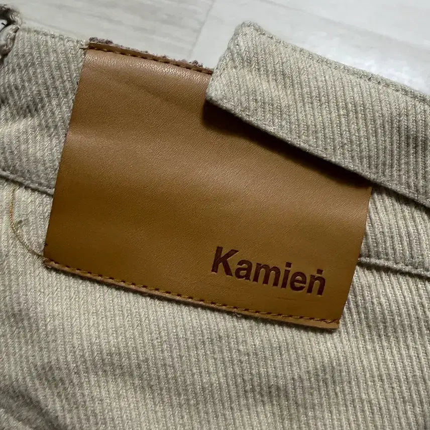 [BUNJANG] Kamien Titan Baggy Pants OS 2 / 카미엔 타이탄 배기팬츠 os 2
