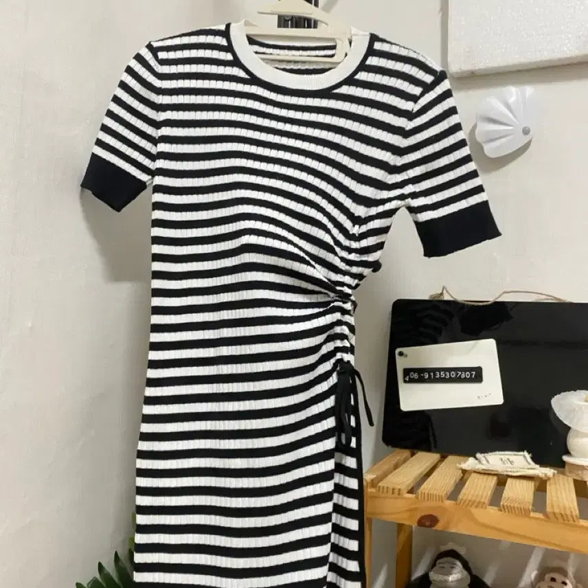 [BUNJANG] Stripe Knit Dress / 스트라이프 니트 원피스