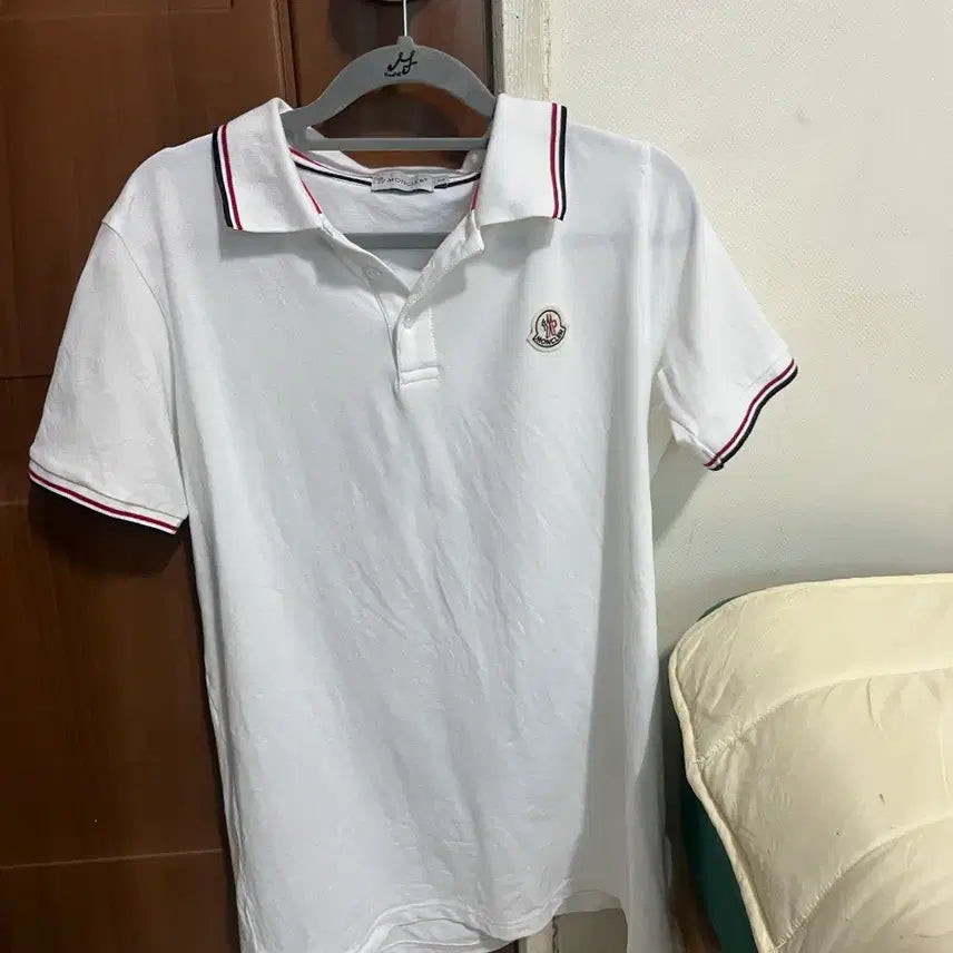 [BUNJANG] Moncler White Short Sleeve Polo Shirt / 몽클레어 반팔 카라티 화이트
