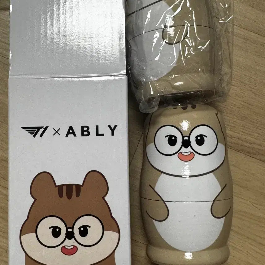 [BUNJANG] T1 Able Matryoshka Doll / 티원 에이블리 마트료시카