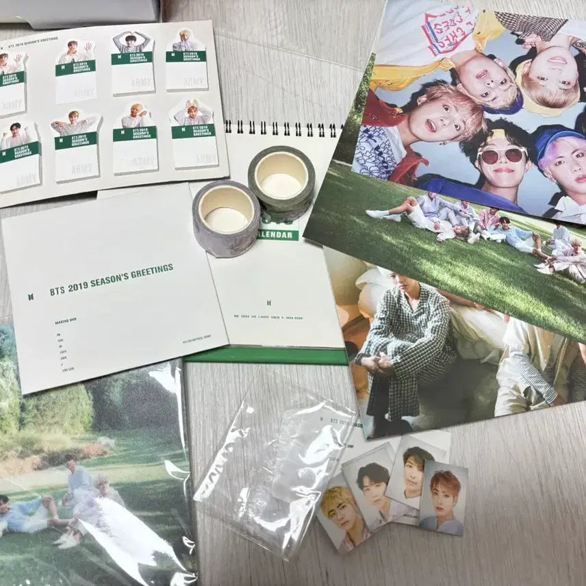 [BUNJANG] BTS 2019 Season's Greetings Merchandise (No Box) / 방탄 bts 2019 시즌 그리팅 굿즈(박스 없음)