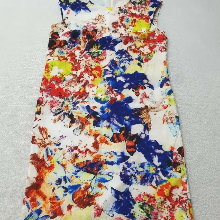 [BUNJANG] She's Miss Floral Pattern Midi Dress / 쉬즈미스 플로럴 패턴 원피스 55 여성85