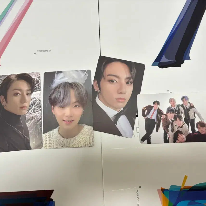 [BUNJANG] BTS Map of the Soul 7 Album with Photocards / (택포)bts 방탄소년단 MAP OF THE SOUL 7 전 버전 포카 포함