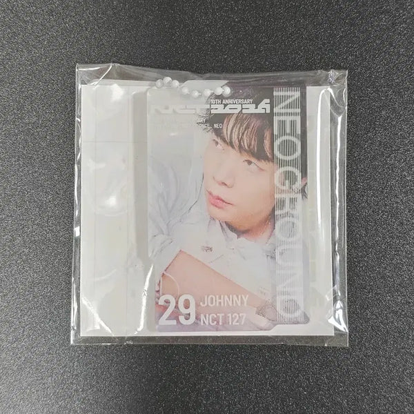 [BUNJANG] NCT 127 Johnny 10th Anniversary Neo Ground Lenticular Acrylic Keyring (Sealed) / 미개봉 원가이하)NCT127 엔시티127 쟈니 렌티큘러 키링 10주년 네오그라운드