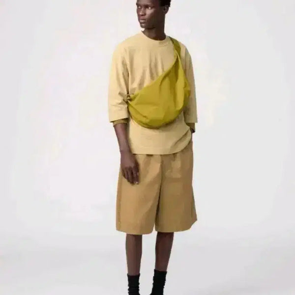 [BUNJANG] Uniqlo U Wide Fit Bermuda Pants Beige L / 유니클로U 와이드핏 버뮤다팬츠 베이지 L