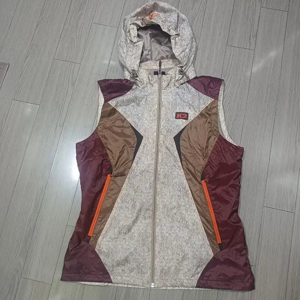 [BUNJANG] K2 Hooded Colorblock Padded Vest Beige Brown Size 95 / K2 패딩 조끼 후드 배색 베이지 브라운95