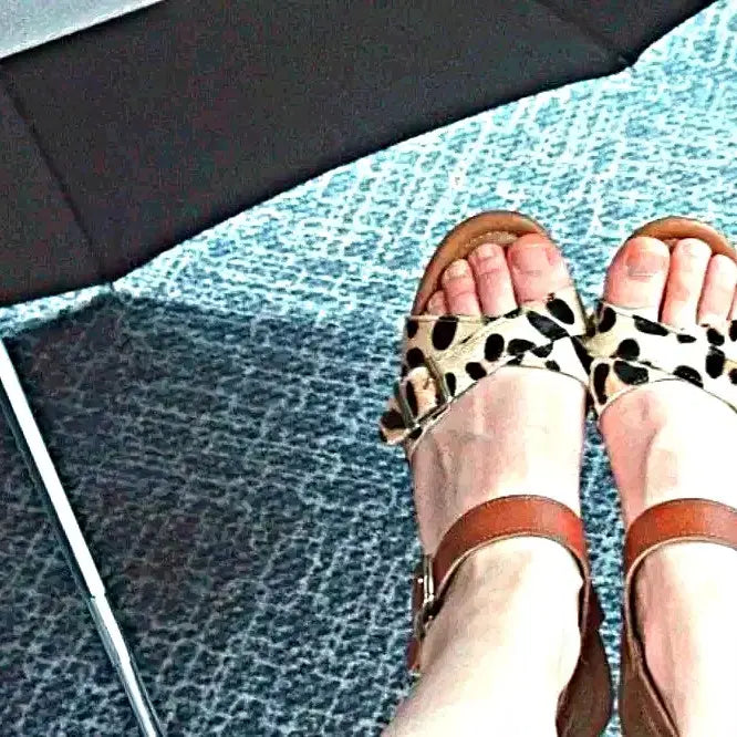 [BUNJANG] Leopard Print Wedge Heel Sandals with Strap Buckle / 고급 레오파드 모피 호피무늬 스트랩 버클 샌들 편안한 통굽 웨지힐 하이힐 구두