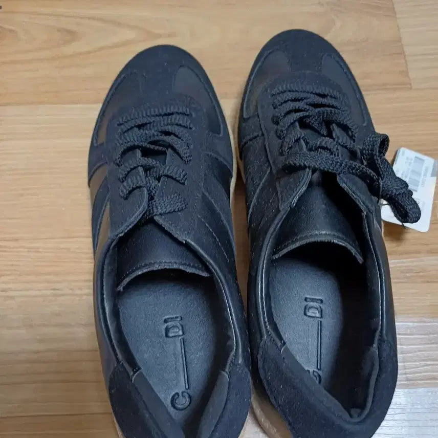 [BUNJANG] Men's Sneakers - Size 265 - New Condition / 스니커즈 운동화남자265m새상품