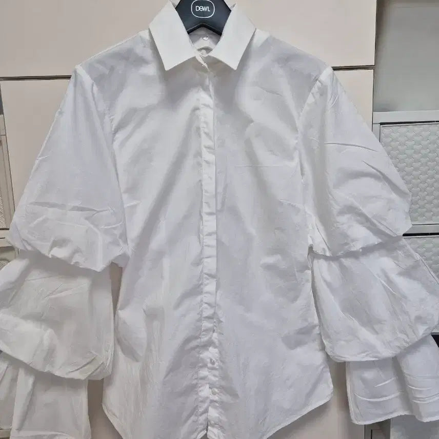 [BUNJANG] Anne Fontaine Ruffled Sleeve Blouse / 안느퐁텐 블라우스