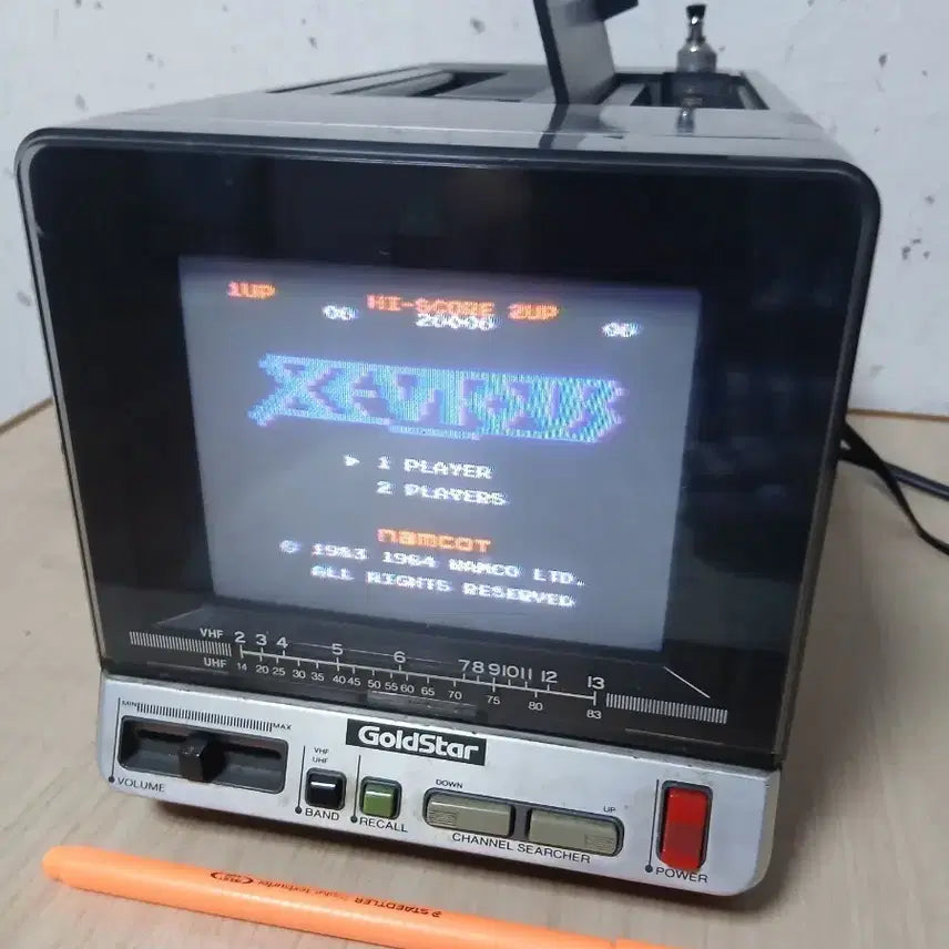[BUNJANG] Goldstar 5-inch TV & Game Console Set CN-0611 / 금성 골드스타 5 인치 tv & 게임기 풀셋 CN-0611