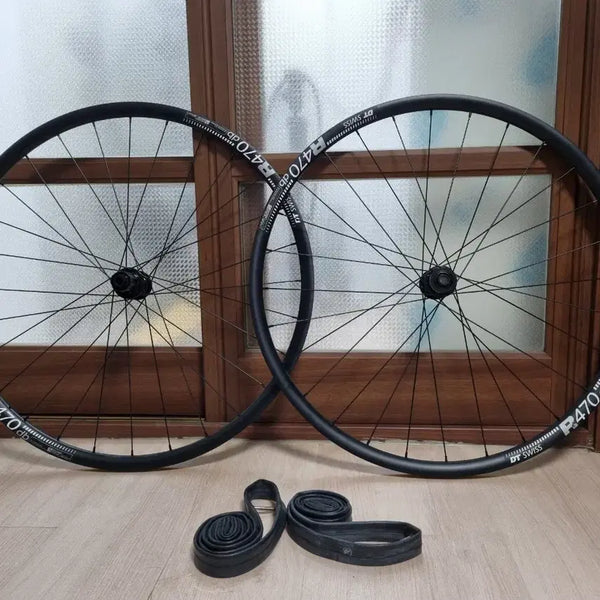 [BUNJANG] DT Swiss R470 Road Bike Disc Wheelset with Tires and Tubes / 디티스위스 r470 로드바이크 디스크 휠셋 타튜포함 dtswiss r470